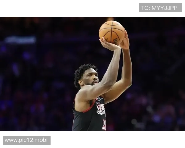 埃奇库姆：恩比德是个行走的30分机器，我们很想念他